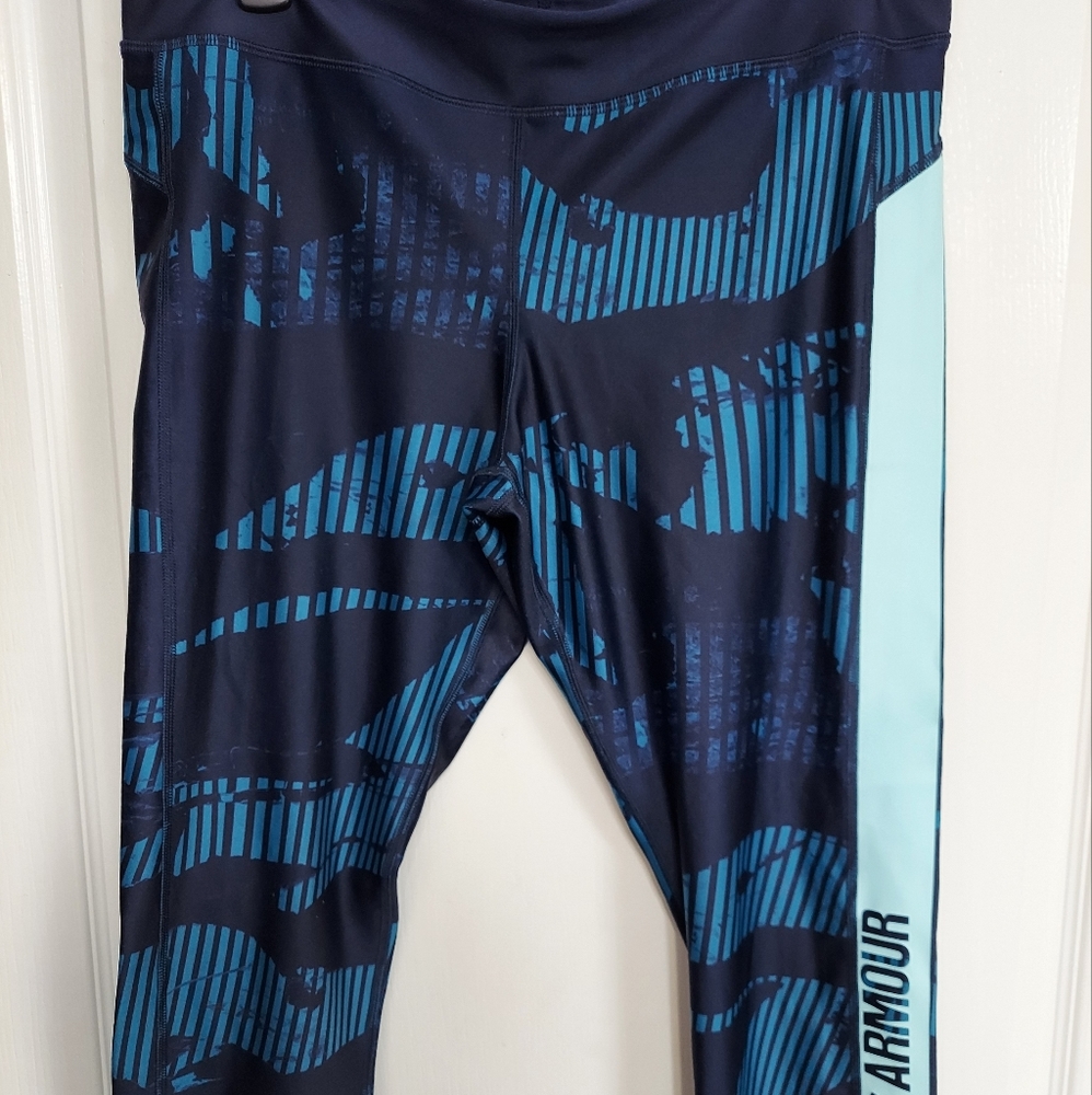 Under Armour leggings; XL